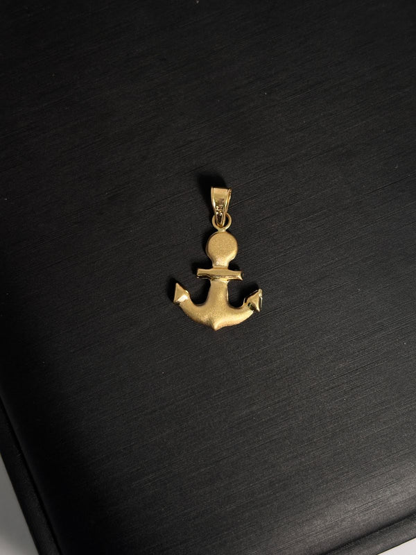 DIJE ANCLA 0,94D ALTO 2,5CM ANCHO 1,7CM NACI ORO 18KT