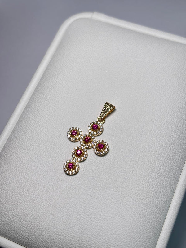 DIJE CRUZ CIRCONES FUCSIA 2,11GR LARGO 3CM ANCHO 1,7CM NACI ORO